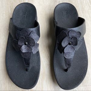 FITFLOP   Brand Black Sandals with Flower